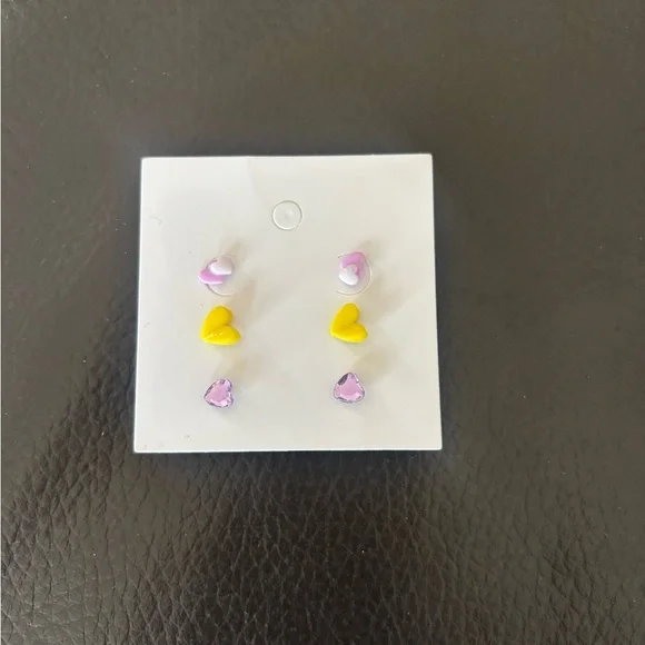 Heart Stud Earring Set - Picture 3 of 4